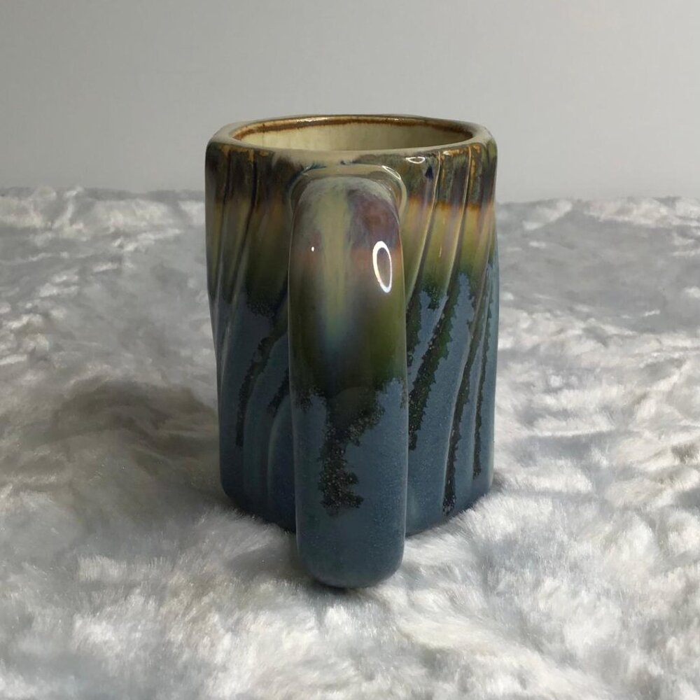 Stoneware Pottery Coffee Mug Drip Blue/Teal w/ Vertical Carved Fluting 12 fl oz. - Picture 5 of 9